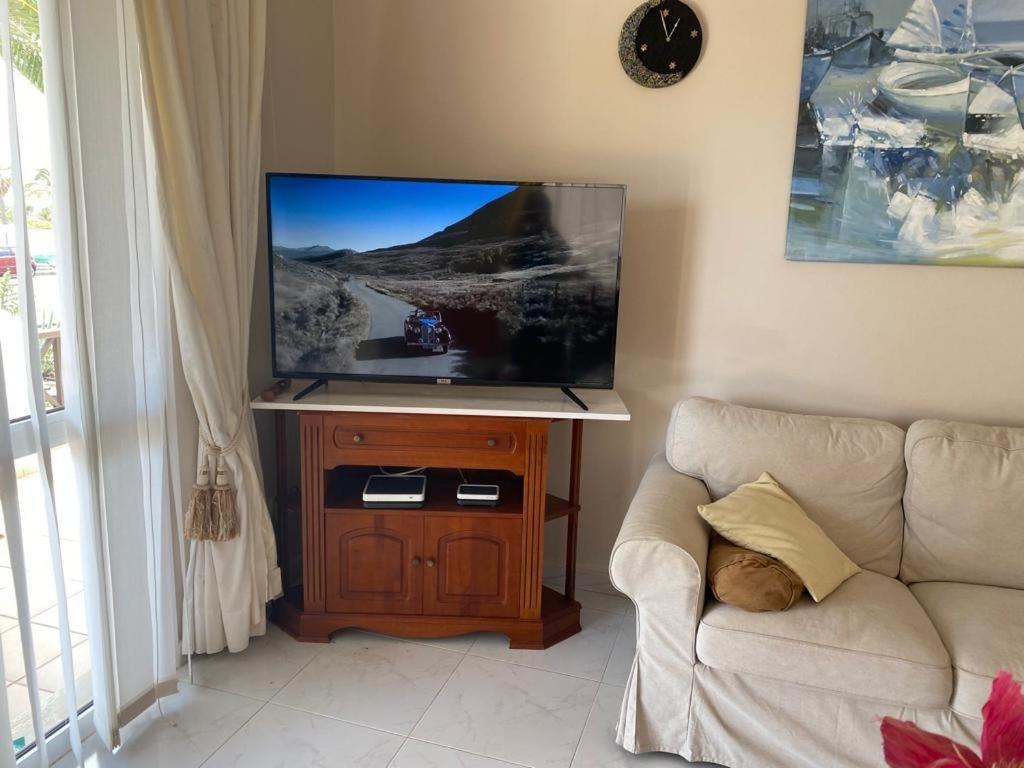 Villa Isa Sea Views Коста Бланка Экстерьер фото